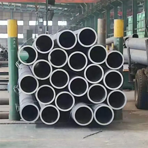 The size and material details of galvanized pipes